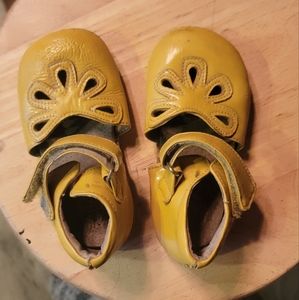 Livie & Luca peddle shoes